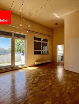 Charmante Dachgeschosswohnung in Bad Homburg mit großzügiger Terrasse - Bad Homburg (Höhe)