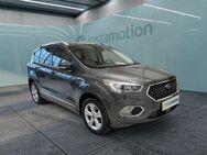 Ford Kuga, Vignale Vollleder, Jahr 2018 - München