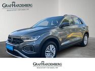 VW T-Roc, 1.0 TSI Life, Jahr 2024 - Aach (Baden-Württemberg)