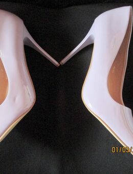 Sexy GOGO High Heels Lack lavendelfarben Gr. 41 - NEU - Rottendorf