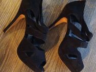 NEU High Heels Gr 40 La Strada schwarz Fersen-Reißverschluss Riemchen 12cm Pfennigabsatz zzgl. 2cm Plateau - Schladen-Werla