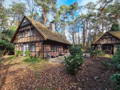 Ein Wohn-Paradies in Waldlage bei Hollenstedt- Fachwerkhaus, Nebengebäude und Ferienhaus!
