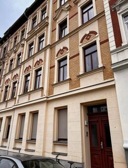 Kapitalanlage gepflegte 2- Zimmer Wohnung mit Balkon - Altenburg