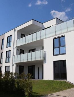 Wohnen im Neubau! Hochwertige 2-Zimmer-Wohnung im OG - Bad Salzuflen
