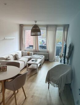 Moderne 2-Zimmer-Wohnung mit EBK und Balkon in Jenfeld - Hamburg