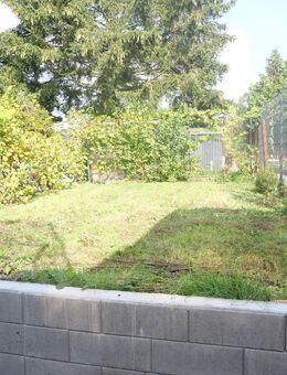 Energieeffizienzklasse A - Klimafreundlich kernsaniertes KfW 55 Standard-Reihenhaus mit Einliegerwohnung, Garten und Stellplatz - Speicher