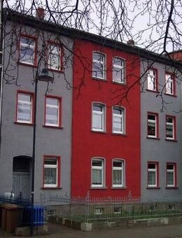 Helle 3 Raum-Wohnung, zentrumsnah, Laminat, großer Garten - Naumburg (Saale)