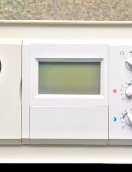 Viessmann Vitodens Bedieneinheit Comfortrol 7450180 mit Gehäuse - Stuttgart