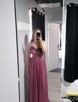 Abschluss kleid - Merseburg