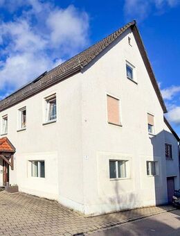 Großzügiges Zweifamilienhaus in Lauterhofen - Lauterhofen