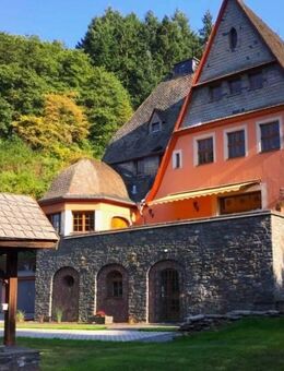 Charmante Altbau-Villa mit modernem Komfort: Leben oder Investieren in einer Traumlage! - Burgen (Landkreis Mayen-Koblenz)