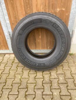 Neuen LKW Reifen 315 / 80 R 22.5 Einzelstück für Antriebsachse - Schwindegg