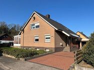Endlich genügend Platz! Gepflegtes Wohnhaus mit Einliegerwohnung in ruhiger Lage von Cadenberge - Cadenberge
