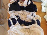 Konvolut BH´s ca. 20 Stück mit Bügel im Cup, Cup B ,C, D Top. 30€ - Magdeburg
