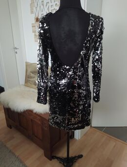 NEU Kleid Abendkleid Cocktailkleid Pailletten S 36 elegant silber - Haan