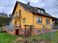 Freistehendes, gepflegtes Wohnhaus mit großem Garten, Wintergarten und Fernblick in ruhiger aber zentraler Lage von Merzig-Hilbringen - Merzig