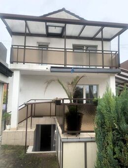 Doppelhaushälfte in Ludwigshafen 85 m² + 65 m² Büro welches klimatisiert ist, 2-3 Stellplätze - Ludwigshafen (Rhein)