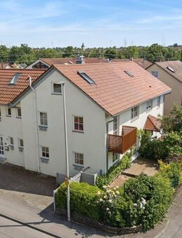 Kreativ und flexibel: Ein- bis Zweifamilienhaus (DHH) in toller Lage - Freiberg (Neckar)