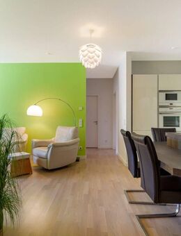 Hochwertige City-Wohnung in Mitte mit Südbalkon - Berlin