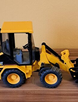 Spielzeug Radlader CAT - Großröhrsdorf