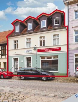 Vollvermietetes, modernes Mehrfamilienhaus mit ca. 6% Rendite in zentraler Lage von Pritzwalk - Pritzwalk