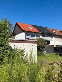 Reihenendhaus mit großzügigen Garten - Nürnberg