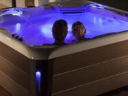 heißes Abenteuer im neuen Whirlpool/Jacuzzi - Bonn Graurheindorf