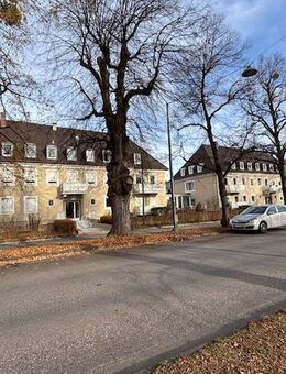 Exklusive 3-Zimmer Wohnung mit Balkon im Stadtteil Nymphenburg zu vermieten - München