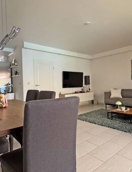 Charmantes Reihenmittelhaus mit ausgebautem Dachgeschoss in ruhiger Lage von Wesel-Fusternberg! - Wesel