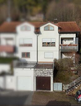 VERMIETETE DOPPELHAUSHÄLFTE MIT EINLIEGERWOHNUNG IN FICHTENBERG - Fichtenberg