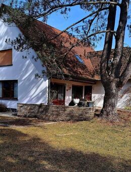 freistehendes Haus mit großem Garten - Schwaig (Nürnberg)