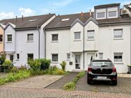 Reihenmittelhaus mit Garten und Garage - Köln