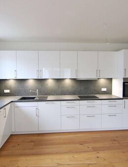 Sonnendurchflutete Südwestseite: Designerwohnung mit allen Extras und TG mit Wallbox - im Erstbezug! - Königs Wusterhausen