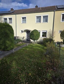 Toplage Köln Dellbrück! Gepflegtes, schönes Reihenmittelhaus mit über 330qm Grundstück - Köln