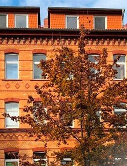 Gepflegtes Mehrfamilienhaus mit 8 Wohneinheiten in Toplage von Erfurt - Erfurt