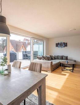 Exquisites Penthouse-Juwel mit gehobener Ausstattung, zwei Dachterrassen und ausbaufähigem Dachboden - Backnang