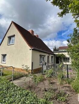 Einfamilienhaus mit Nebengelass und kl. Garten in ruhiger Wohnlage - Wittstock (Dosse)