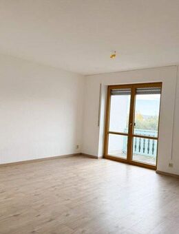 3-Raum Wohnung mit Balkon und Stellplatz im Herzog-Georg-Ring! - Annaberg-Buchholz