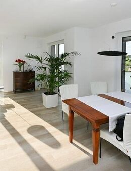 Neustadt am Rübenberge - Mandelsloh: Exklusive 3-Zimmer-Wohnung mit Terrasse! - Neustadt (Rübenberge)