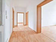 Charmante 2-Raum-Wohnung in einem Mehrfamilienhaus in zentraler Lage von Annaberg - Annaberg-Buchholz