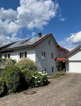 Zweifamilienhaus mit Einliegerwohnung, Werkstatt und Photovoltaikanlage - Frittlingen