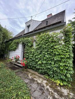 Gepflegtes Einfamilienhaus für Gartenliebhaber - Welden