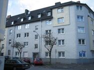Schöne 2-Zimmer-Wohnung in der 3. Etage mit Balkon in Sanierungsphase - Duisburg