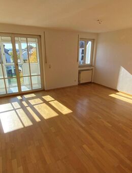 Schöne 2-Zimmer-Wohnung mit Blick auf den Marktplatz - Metten