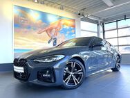 BMW 420, i Coupe M SPORT HARM SPUR, Jahr 2021 - Strausberg