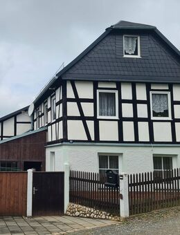 Top-Angebot - Schönes Fachwerkhaus mit Garten und Garage günstig zu verkaufen - Mohlsdorf-Teichwolframsdorf