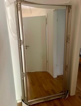 Spiegel mit Barock Dekor - Hamburg Bergedorf