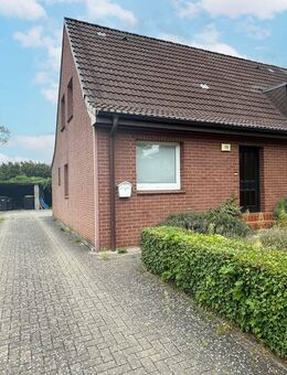 Praktische Doppelhaushälfte mit Terrasse, großem Garten und idealer Raumaufteilung - Halstenbek