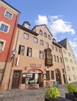 Stilvoll wohnen oder clever investieren: 3 Zimmer-Stadtwohnung mit Stellplatz in Altstadtlage - Nürnberg