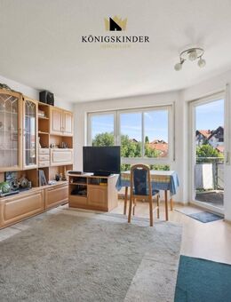 Einziehen & wohlfühlen: Freundliche Zweizimmerwohnung mit Süd-Ost-Balkon - Markgröningen